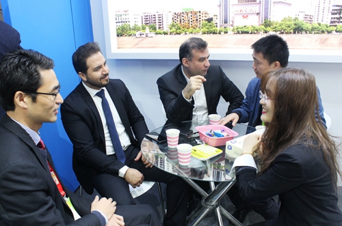 宜化集團(tuán)亮相中國國際涂料展(圖6) 宜化集團(tuán)亮相中國國際涂料展(圖6)