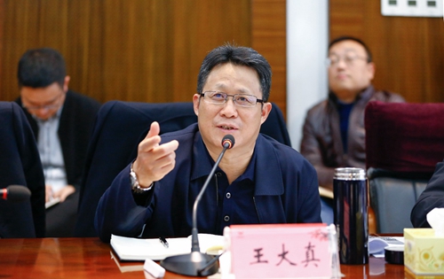 宜化集團召開11月份效益分析總結(jié)會(圖2) 宜化集團召開11月份效益分析總結(jié)會(圖2)