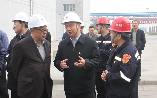 烏海市委書(shū)記史萬(wàn)鈞到內(nèi)蒙宜化調(diào)研指導(dǎo)主題教育工作(圖1) 烏海市委書(shū)記史萬(wàn)鈞到內(nèi)蒙宜化調(diào)研指導(dǎo)主題教育工作(圖1)