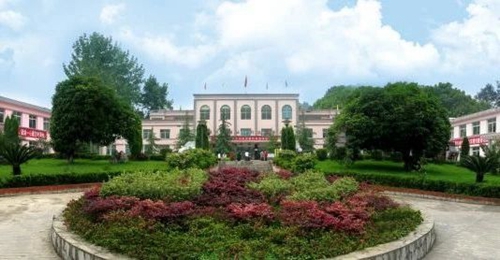 金沙酒業(yè)演排制定23條措施 全員開展降本增效(圖3) 金沙酒業(yè)演排制定23條措施 全員開展降本增效(圖3)